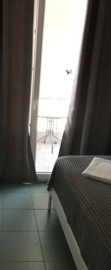 Comfort& Néoi Epivátai Ngoại thất bức ảnh